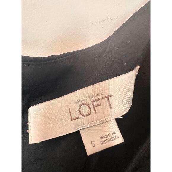 Ann Taylor Loft Size Small Black Sleeveless Workwear Animal Print Blouse Office - Picture 3 of 7